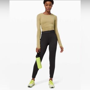 Lululemon Chase the Chill Pant 28” Size 6